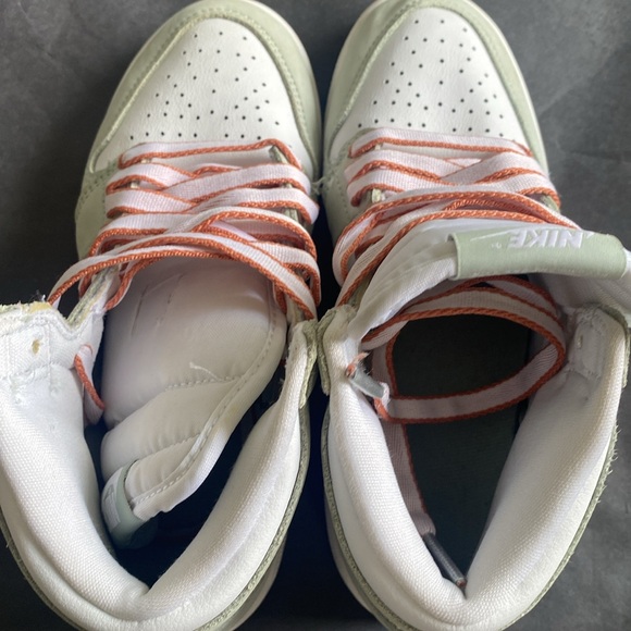 Nike Air Jordan 1 Retro Seafoam   Athletic Shoes Sneakers CU0449-002 - Picture 3 of 6